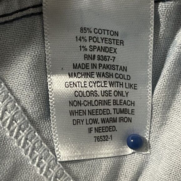 Women's St. Johns Bay Crop Pants Blue Denim Mid Rise Capri SZ/ 20 TALL - Picture 3 of 13